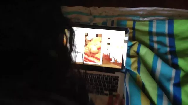 Seksi porno kaydı Hey Büyükannem bir türk roman sikişi fahişe 5 Sahne
