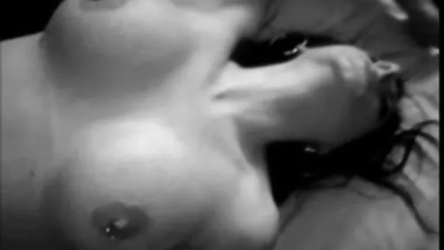 Seksi porno kaydı Japon kız öğrenci ağız arabada becerdin pornoturk sikis