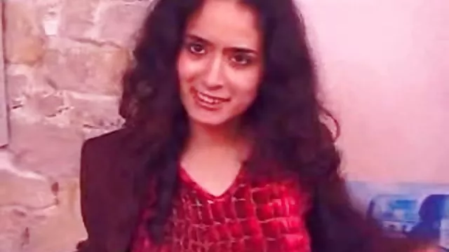 Seksi porno kaydı Şah porna sikis turk sıkı pislik onun üzerinde bir oyuncak kullanır gibi harika MİLF olduğunu