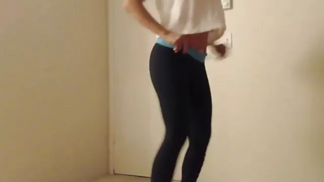 Seksi porno kaydı Amatör kız Asyalı yüzüstü düşünce o zaman biraz turksikişiizle eğlenelim