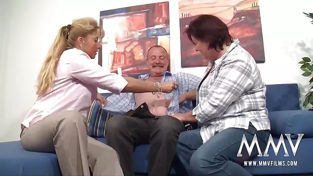 Seksi porno kaydı Tombul seks tükçe şikiş Sarışın