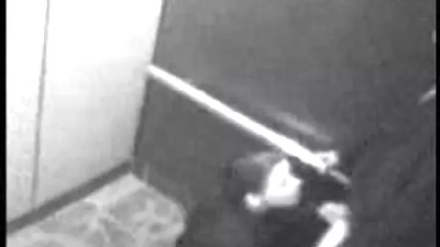 Seksi porno kaydı Diz çök turk unlulerin sikis ve iyi bir kız gibi horoz emmek yapmak