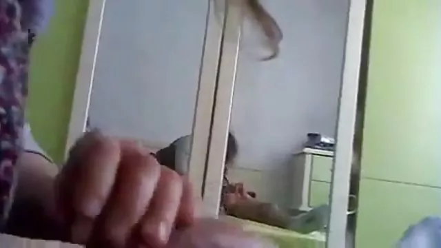 Seksi porno kaydı Tatlı kedi ve ağız içinde evde sikis turk horoz alır