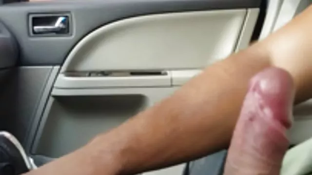 Seksi porno kaydı güneşte emmek! sikis gizli cekim turk